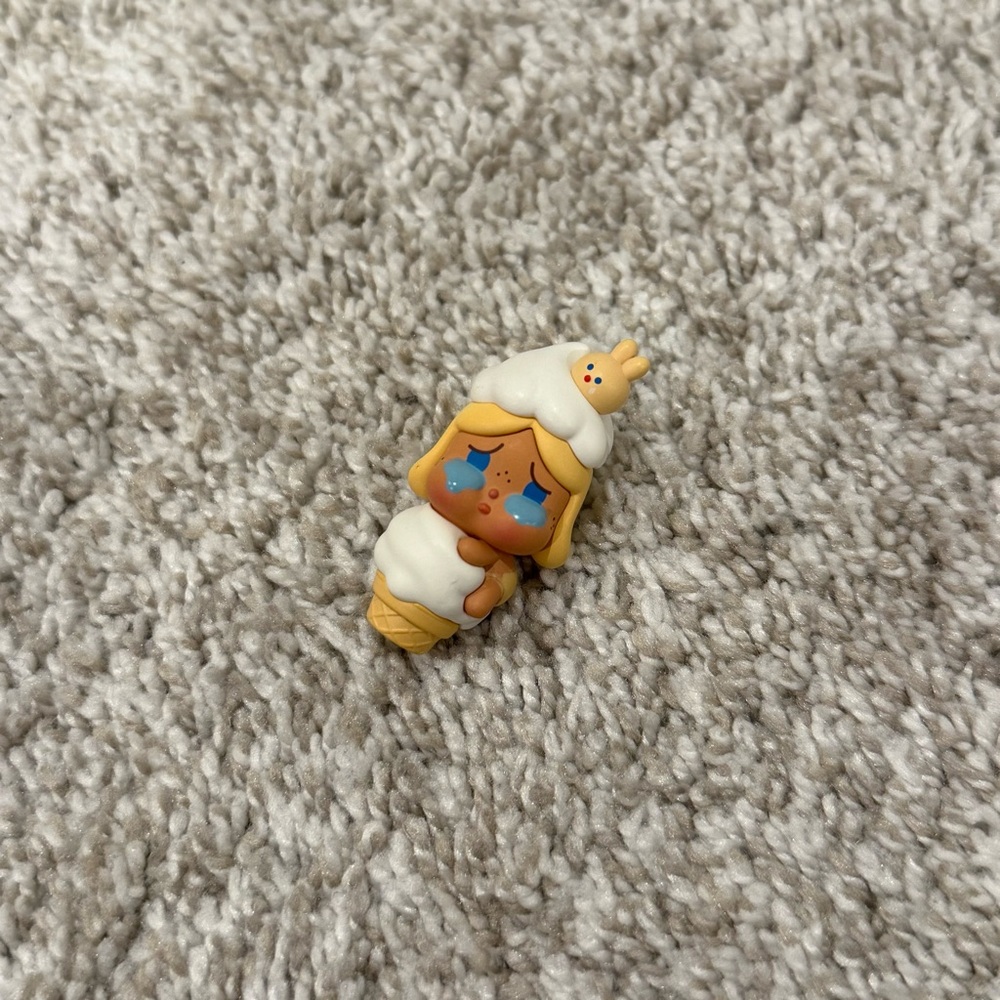 Crybaby Ice Cream Pop Mart Pop Bean